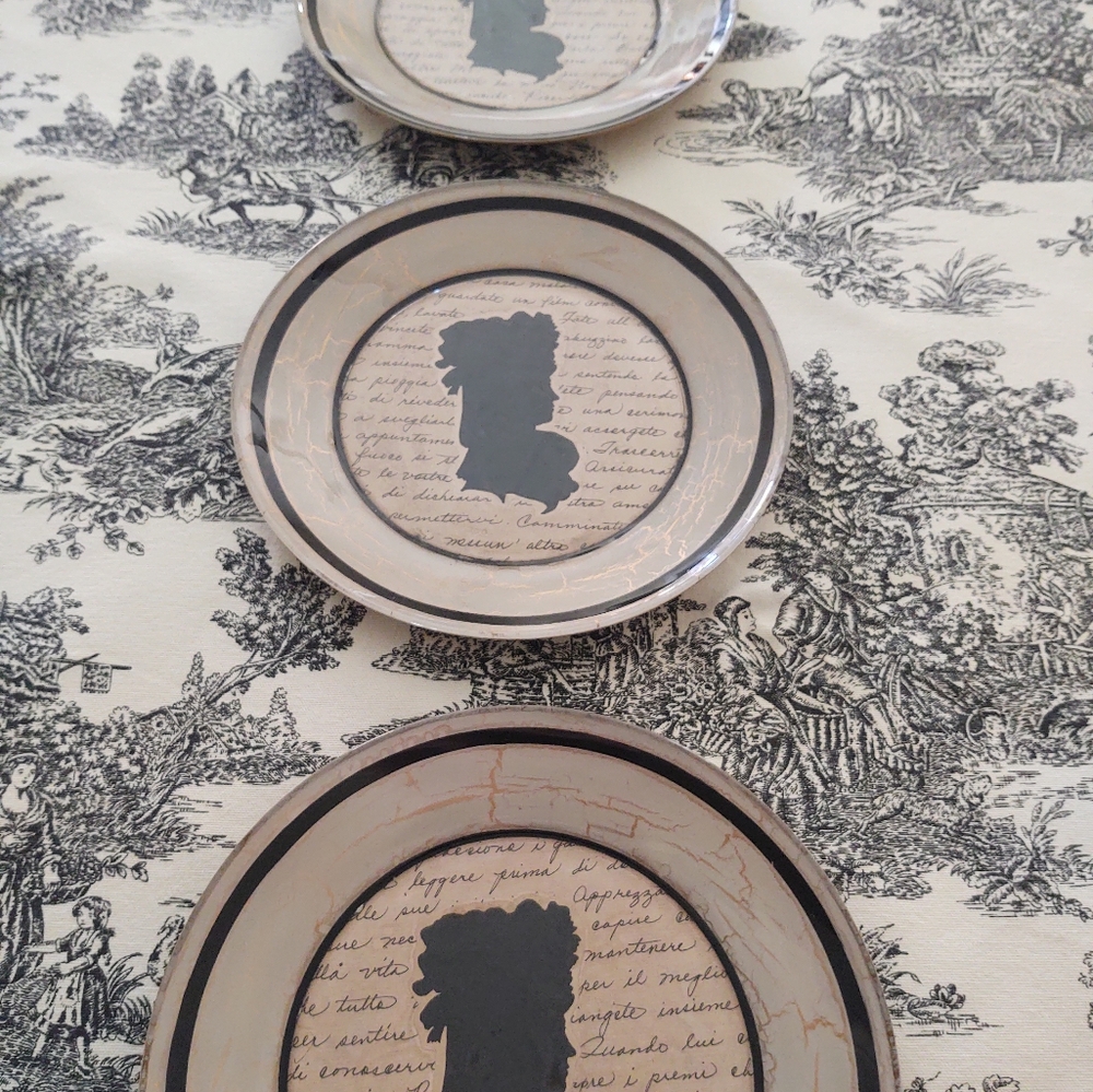 Katherine's Collection🪞CAMEO-Script Plates~Trio•Set - Picture 10 of 12